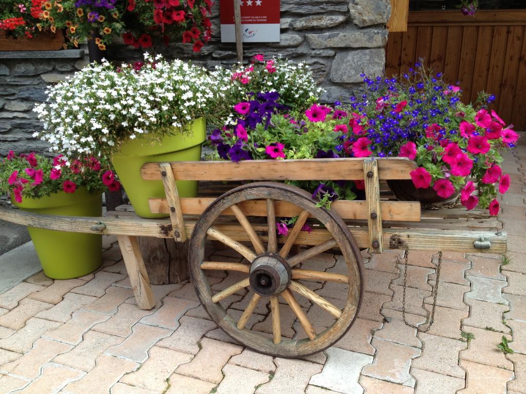 La Cle Des Champs Hotel Lanslebourg-Mont-Cenis Exterior photo