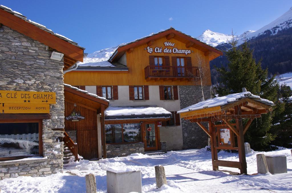 La Cle Des Champs Hotel Lanslebourg-Mont-Cenis Exterior photo