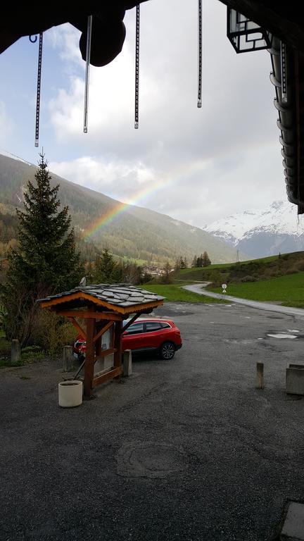 La Cle Des Champs Hotel Lanslebourg-Mont-Cenis Exterior photo